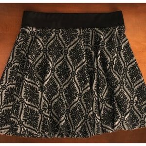 Aina Be printed skirt